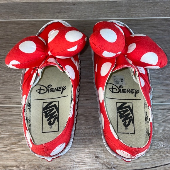 RARE Woman’s VANS Authentic Gore x Disney Minnie's Bow 2018 Size 5 - Picture 11 of 11